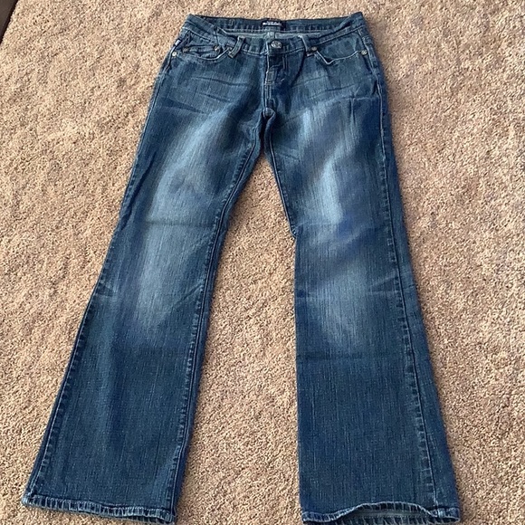 They have been worn. They are size 27 - Picture 1 of 5